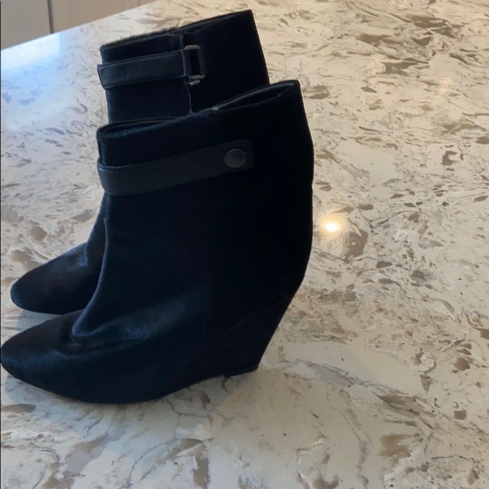 Black pony hair wedges booties